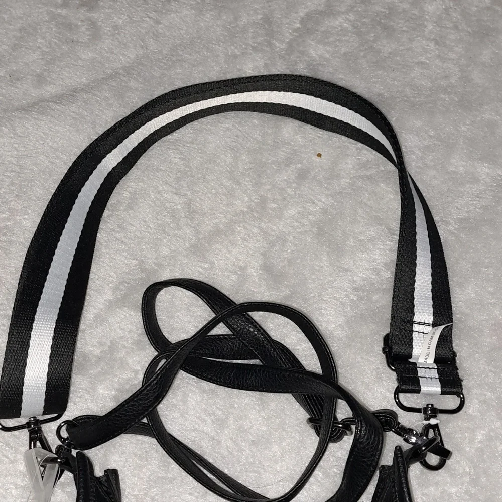 Black shoulder purse - Picture 5 of 8